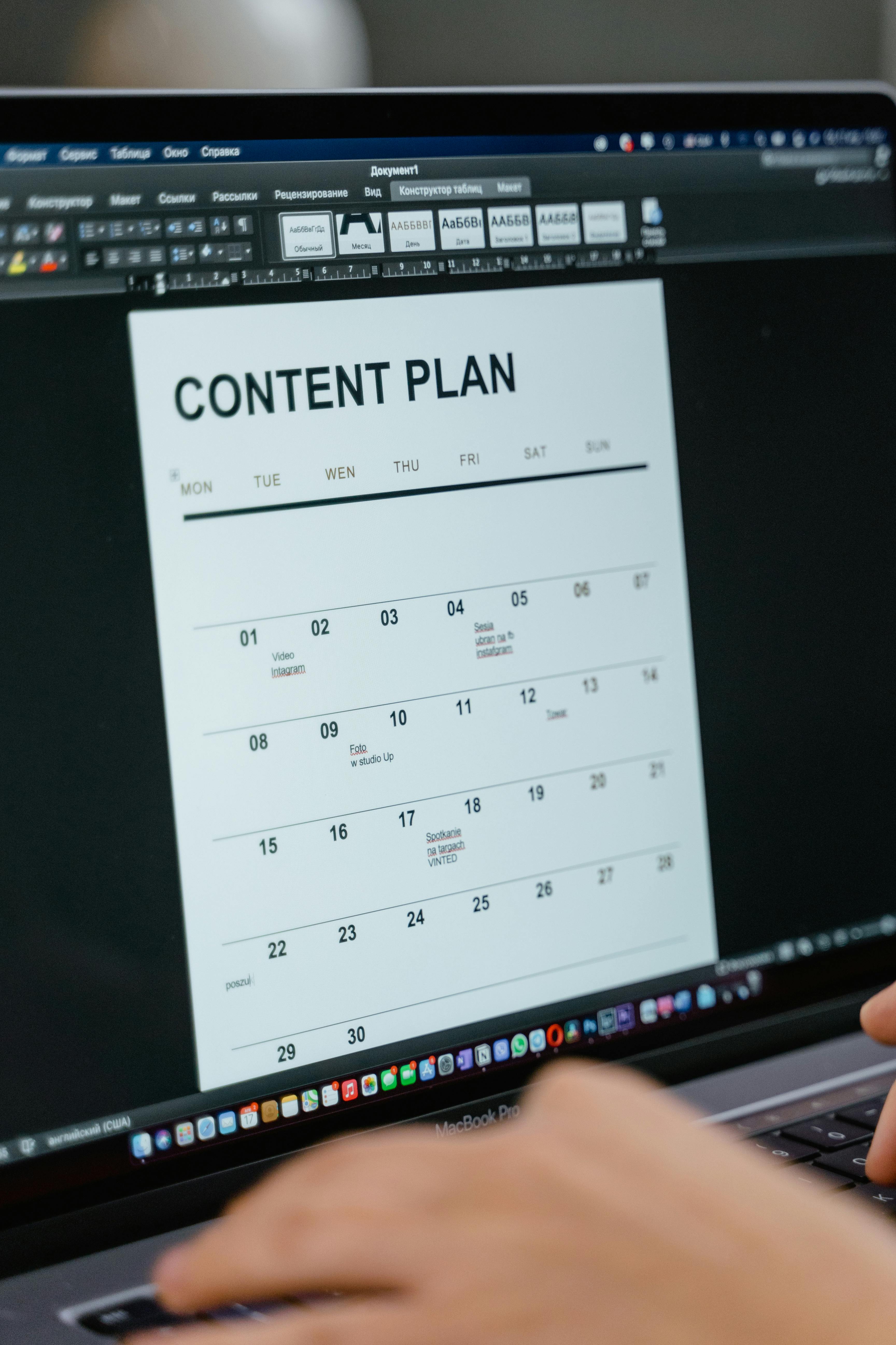 Content strategy team at work, enterprise B2B content architecture